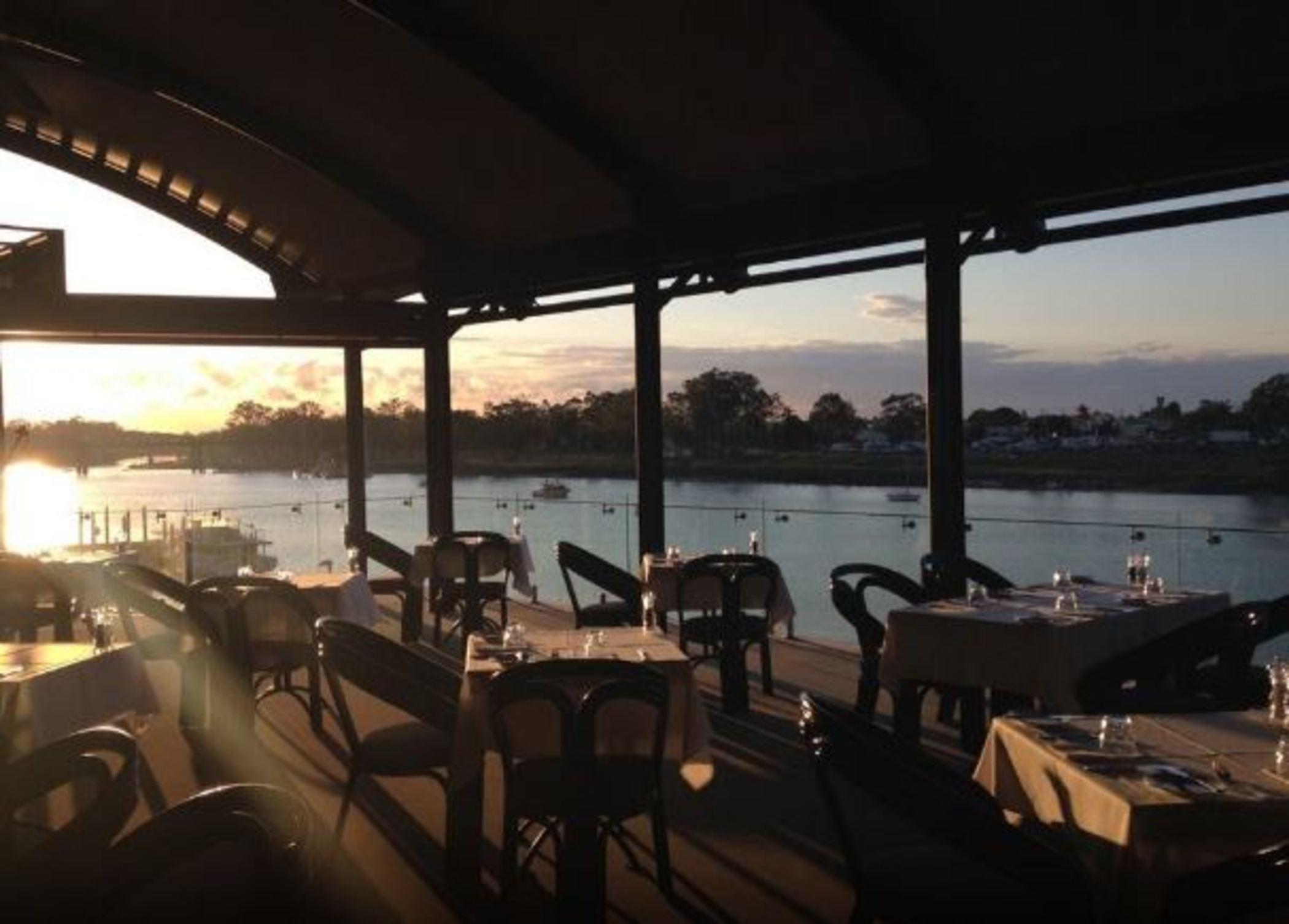 Burnett Riverside Hotel Bundaberg Exterior foto